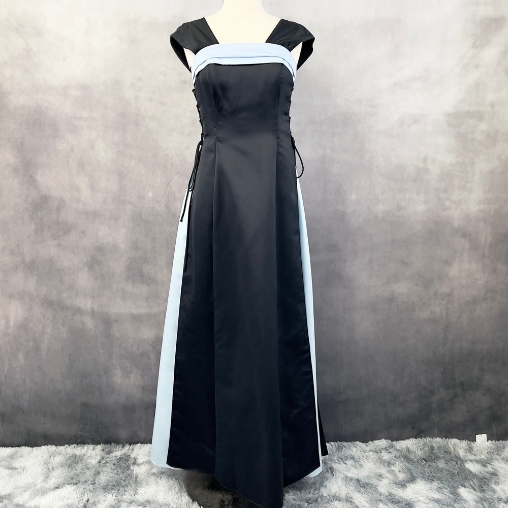 Vtg Urban Girl Nites‎ Gown Dress Womens 7/8 Lace Up Y2K Regency Prom Fairy Tale